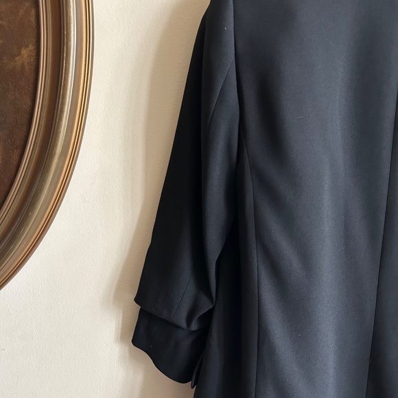 Babaton Blazer – XS - Picture 5 of 7